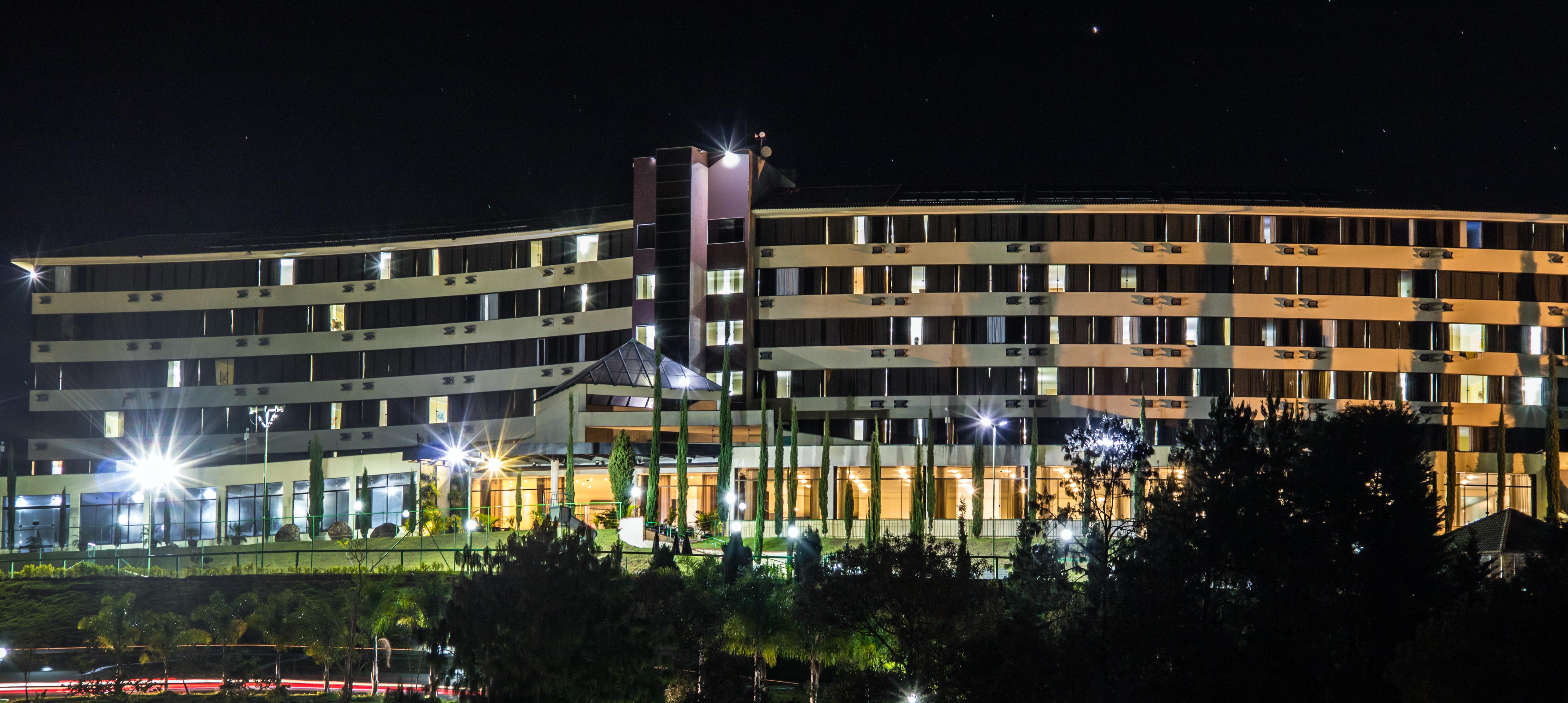 Hotel Golden Park All Inclusive Poços de Caldas Esterno foto